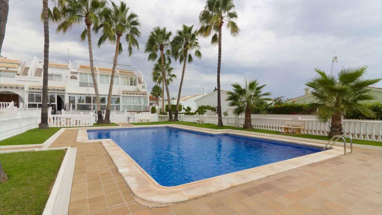 Casa Linda Lägenhet Rojales Exteriör bild