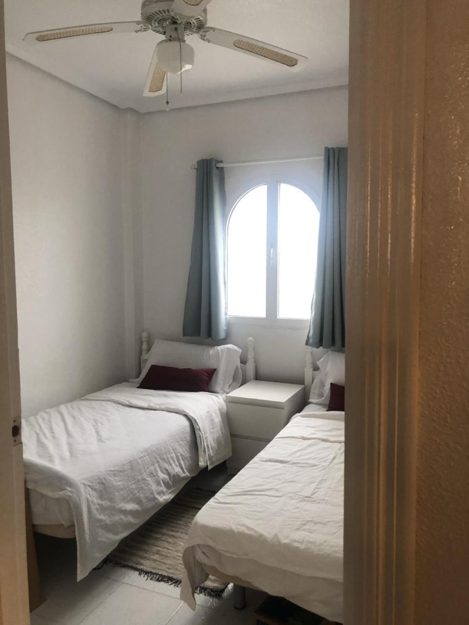 Casa Linda Lägenhet Rojales Exteriör bild